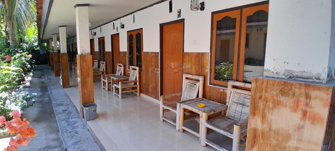 Ekas Beach Guesthouse And Restaurant Exterior photo