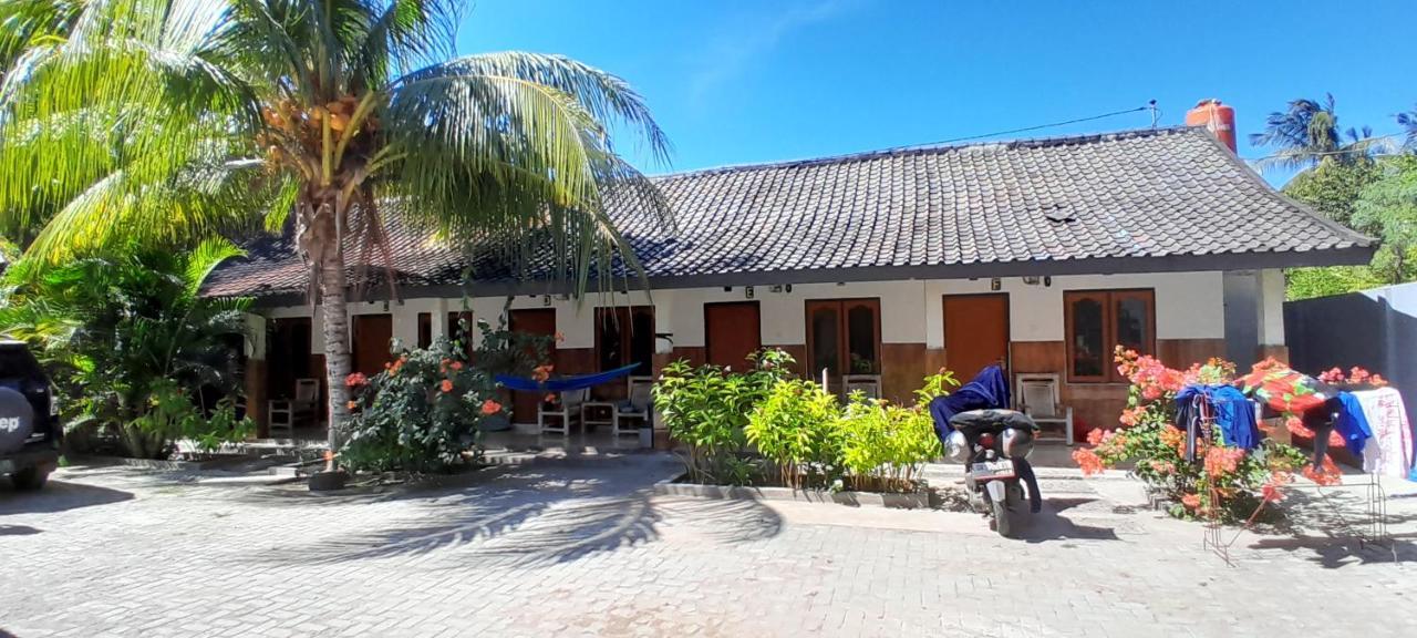 Ekas Beach Guesthouse And Restaurant Exterior photo
