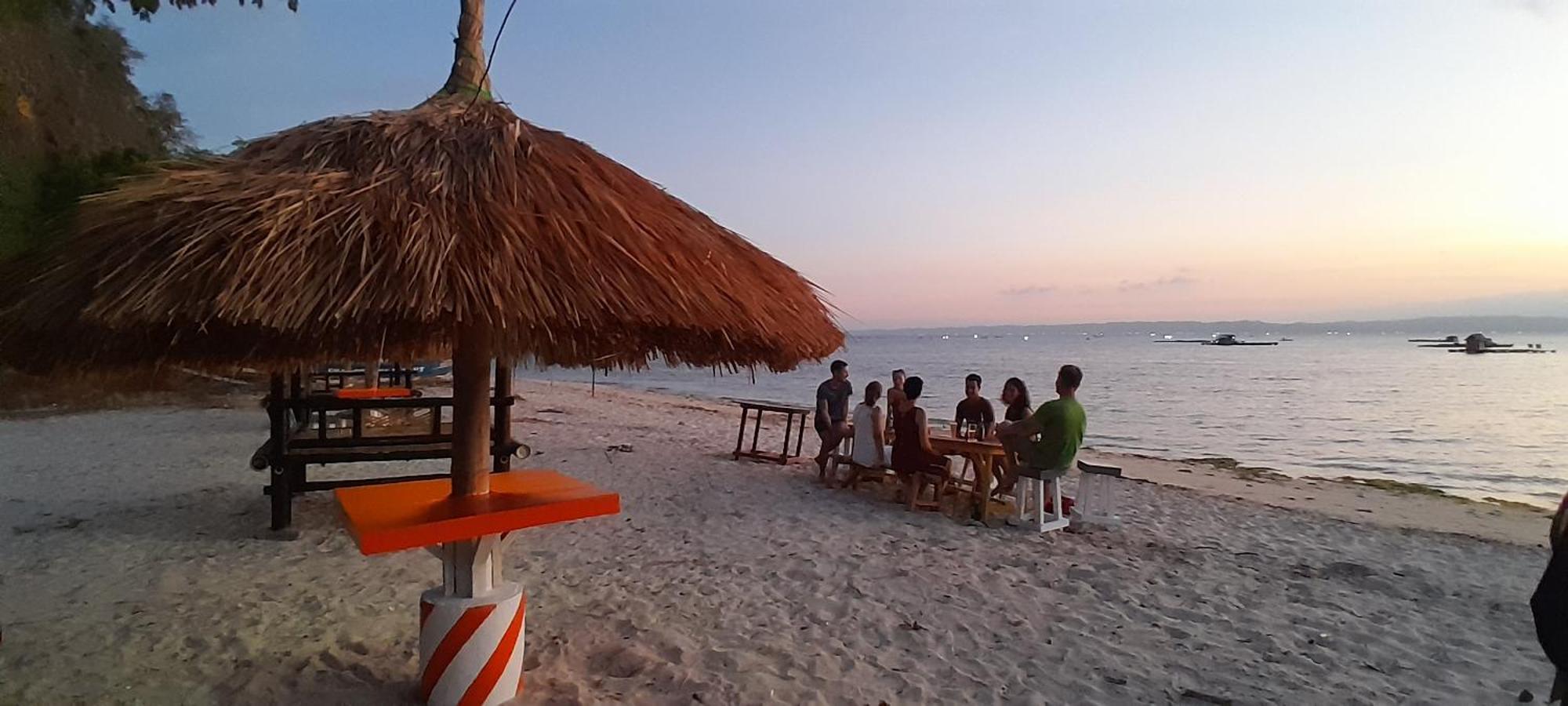 Ekas Beach Guesthouse And Restaurant Room photo